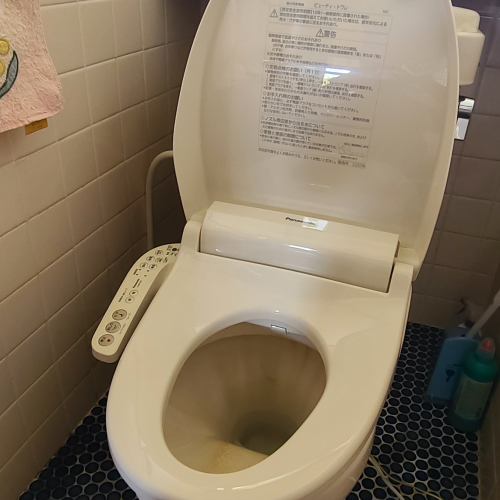 鹿児島U邸便座交換工事