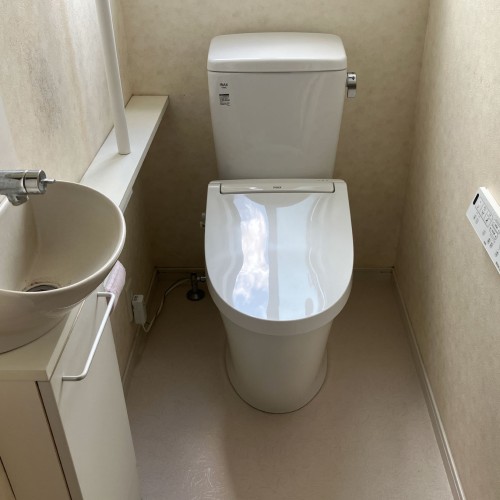 国分S邸トイレリフォーム＋床CF
